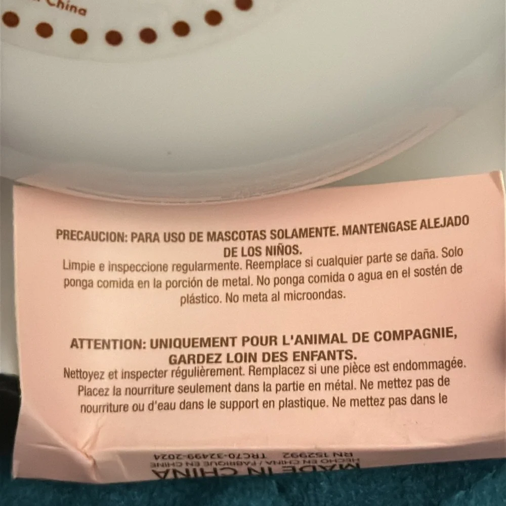 “Pusheen” CAT Double feeding Bowl with base, NWT